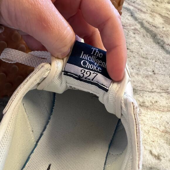 New Balance 327 Snekaer Moonbeam/Outerspace Women's Size 9.5 - Picture 5 of 6